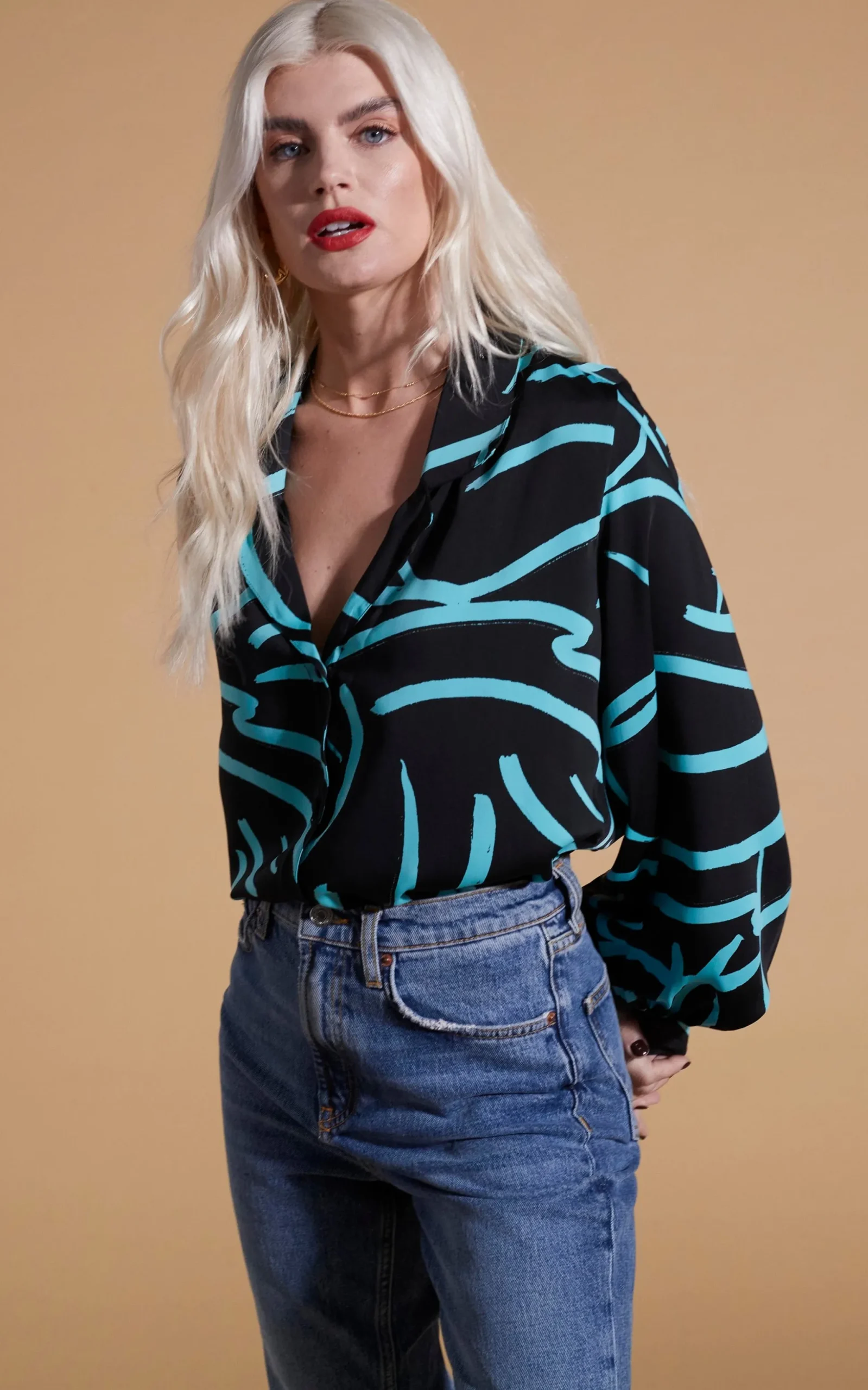 Dixie Balloon Sleeve Shirt In Blue Strokes On Black
