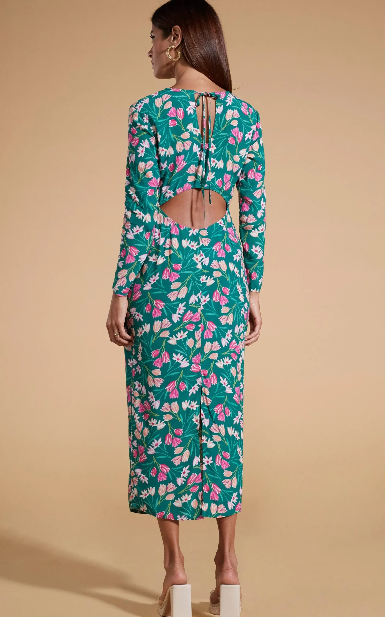 Estella Midaxi Dress In Green Tulip