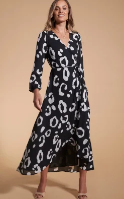 Jagger Maxi Dress In Oversized Mono Leopard