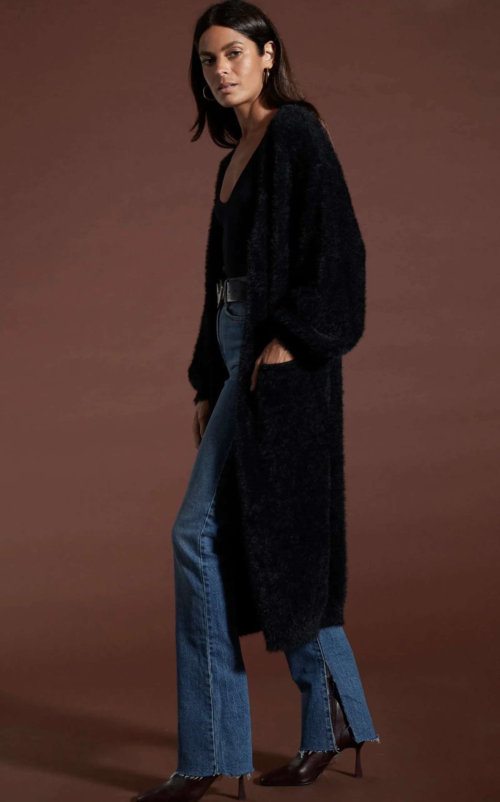 Taylor Longline Cardigan In Black