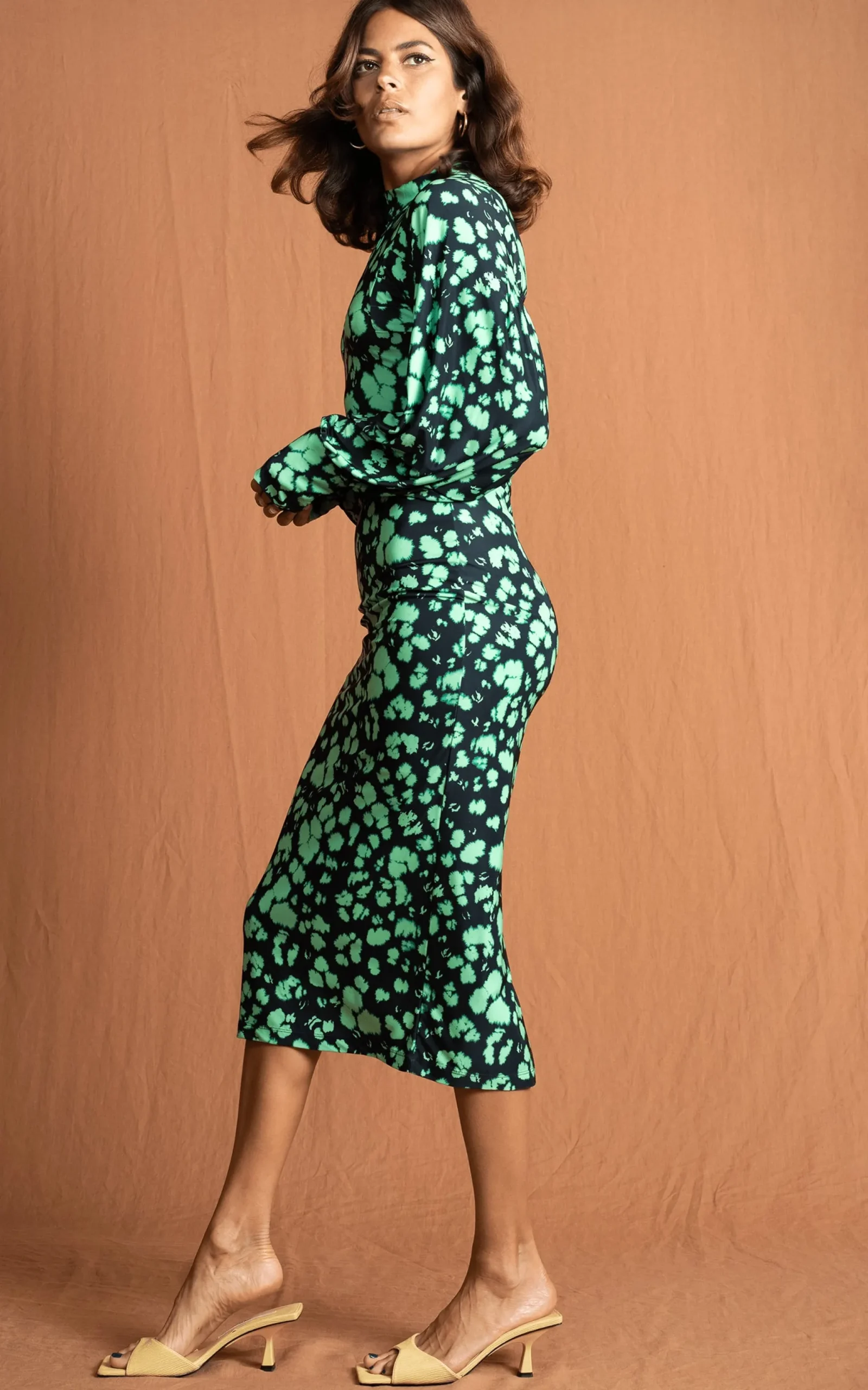 Zoe Midi Dress In Green Inky Leopard